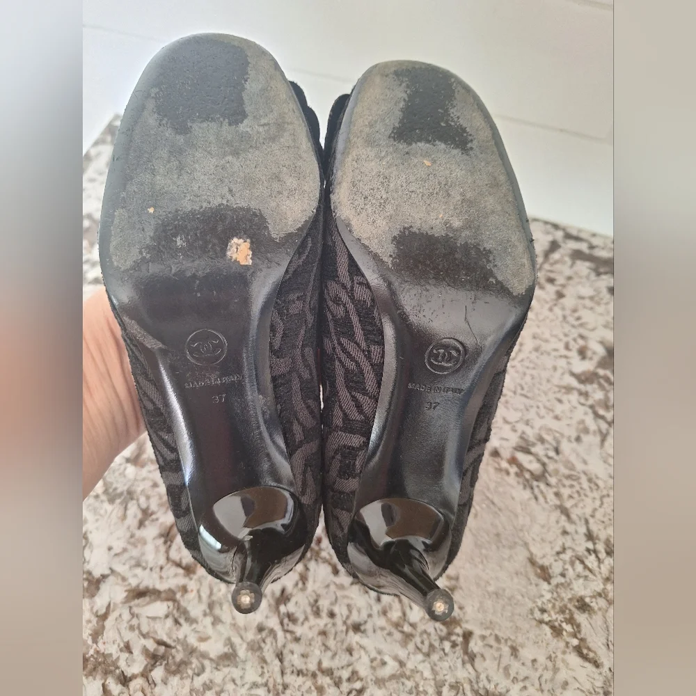 Chanel Black‎ Floral Women's Heels Shoes Flat Size 37